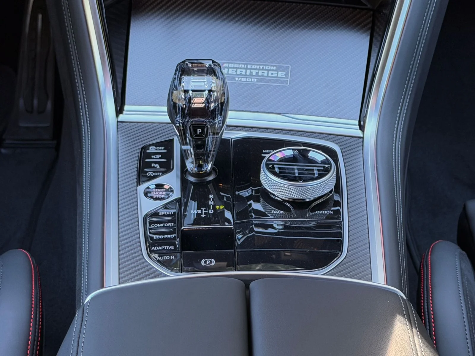 2026 BMW 8 Series M850i - Photo 25