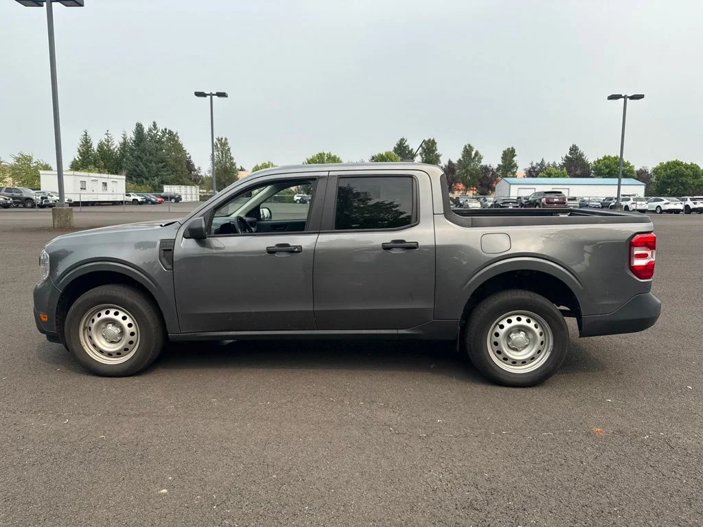 Used 2022 Carbonized Gray Metallic Ford XL image 4