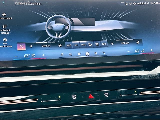 New 2026 White BMW 530i image 13
