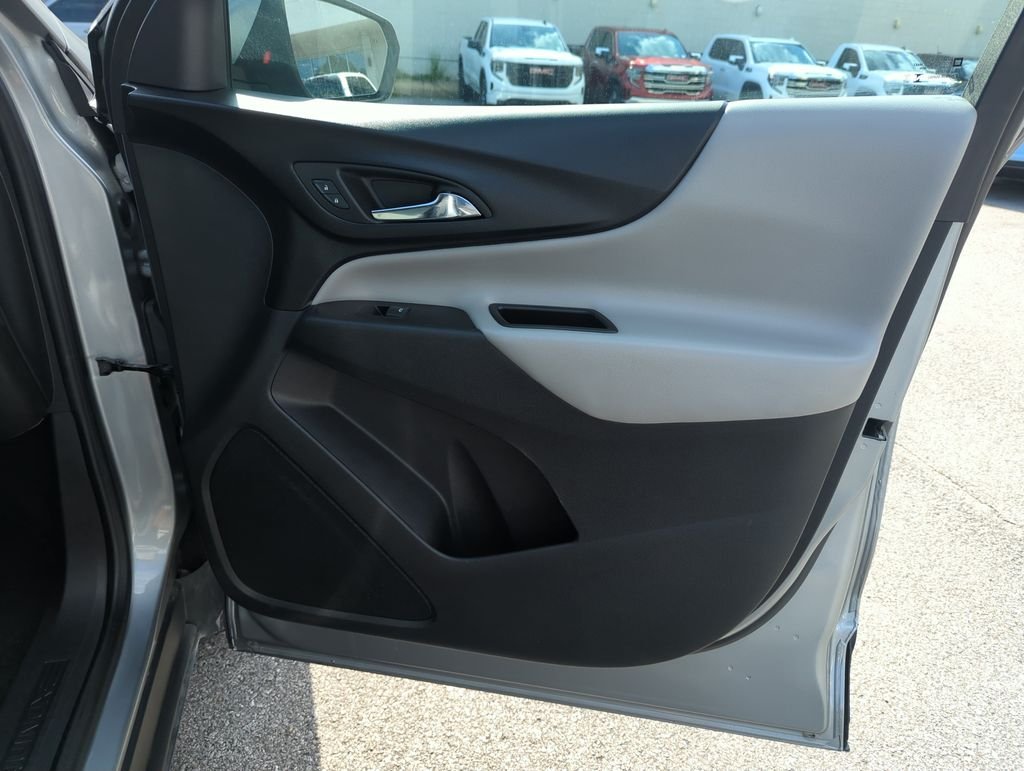 Used 2024 Gray Chevrolet LT image 32