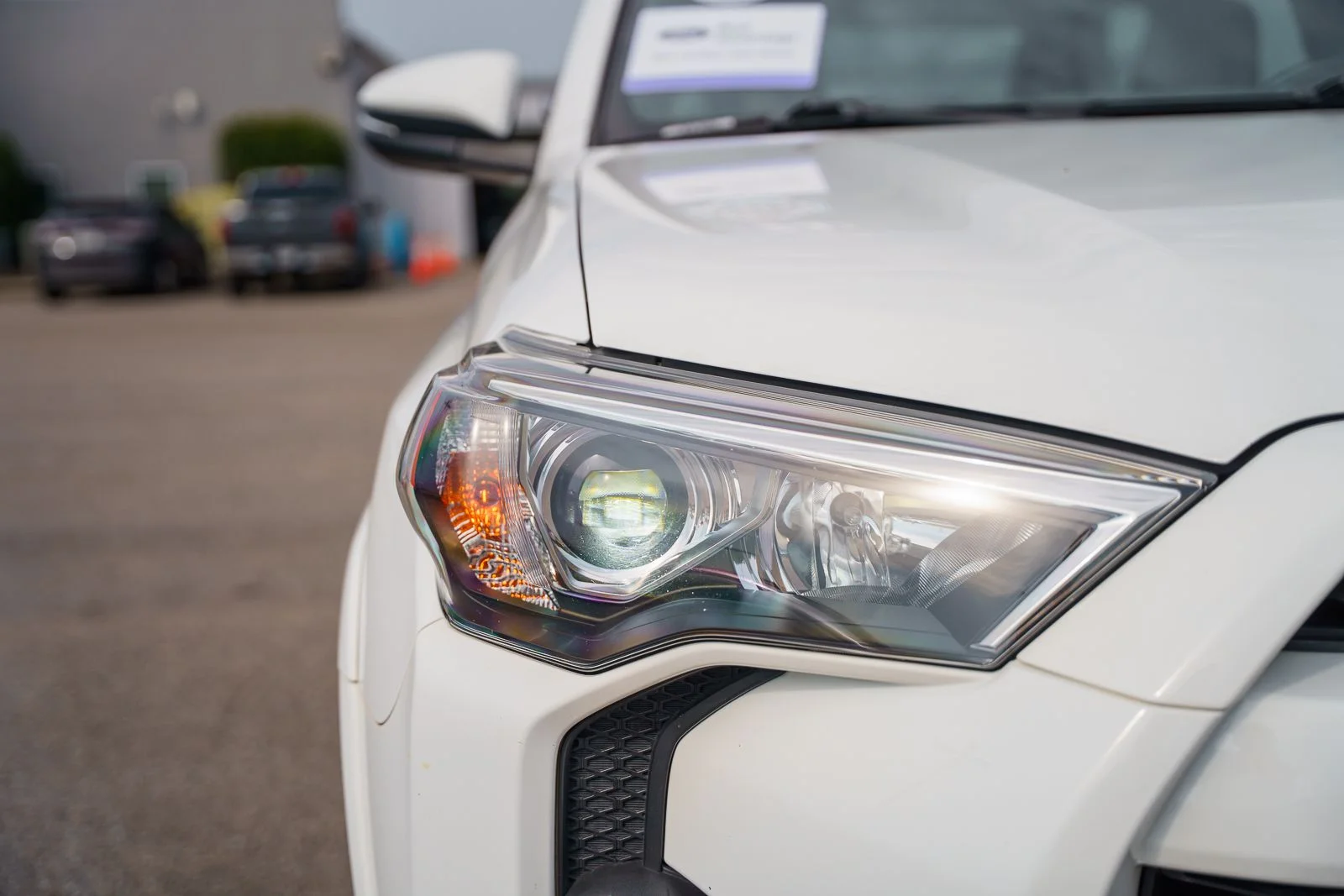 Used 2023 White Toyota SR5 Premium image 9