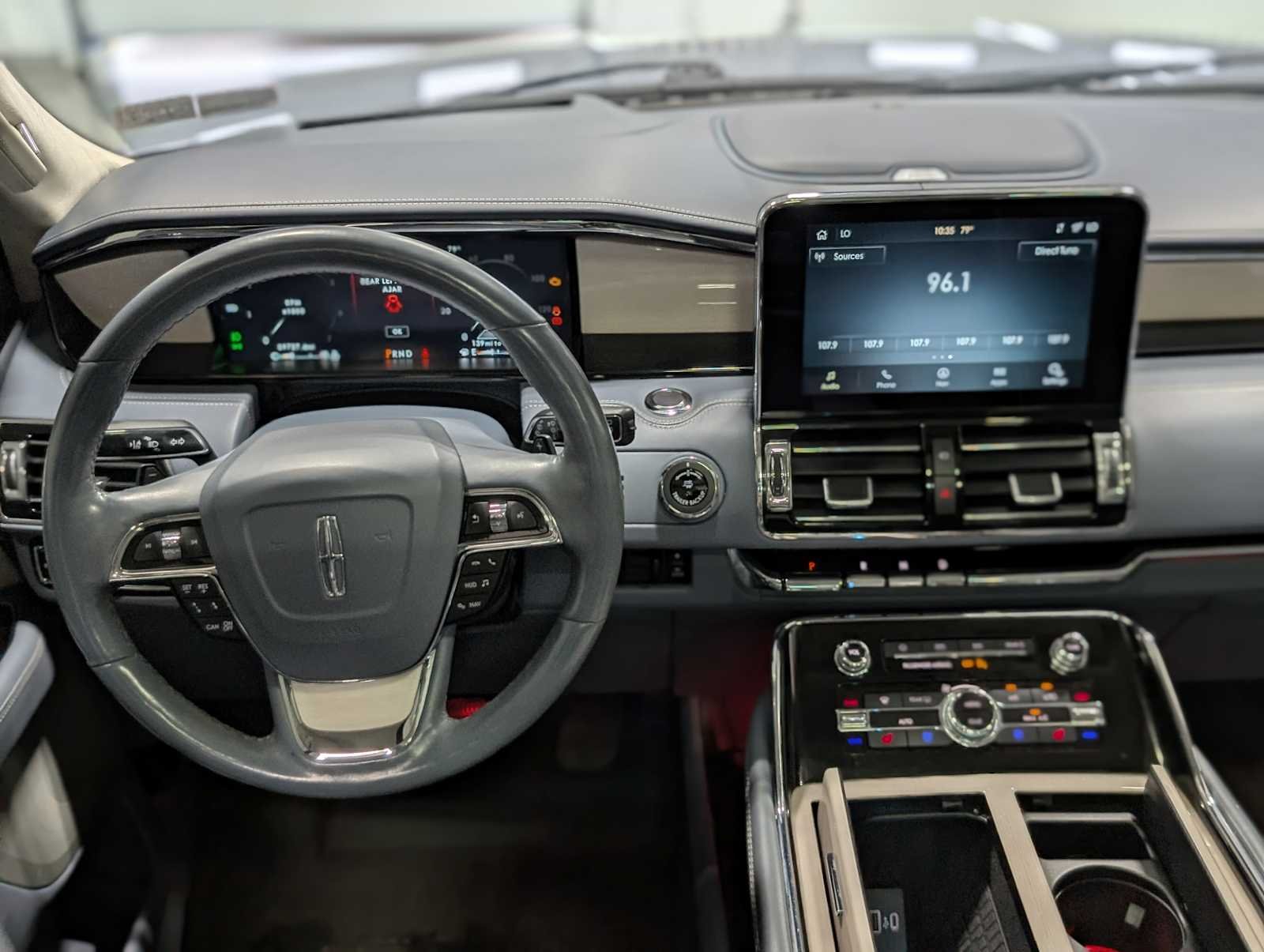 Used 2021 Chroma Crystal Blue Lincoln Black Label image 5