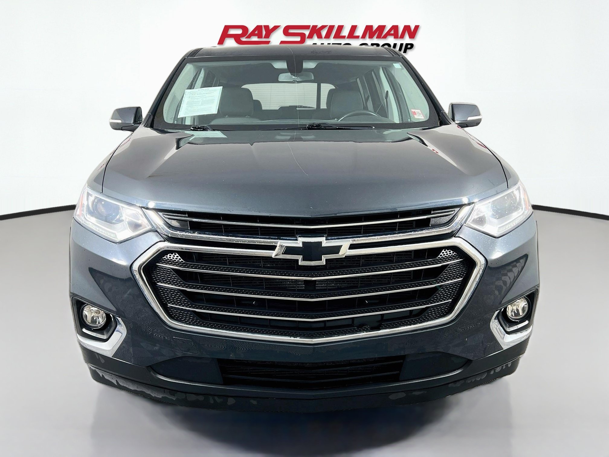 Used 2020 Graphite Metallic Chevrolet LT CLOTH image 2