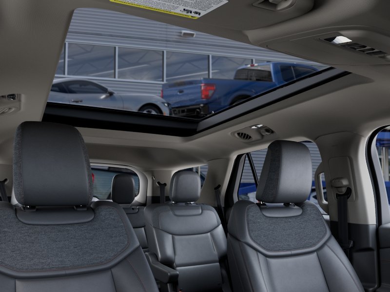 New 2027 Agate Black Metallic Ford Active image 22