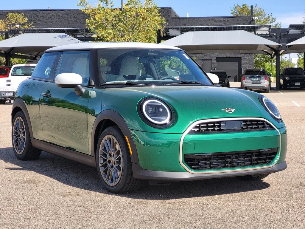 New 2027 British Racing Green Iv Met MINI Cooper C image 4