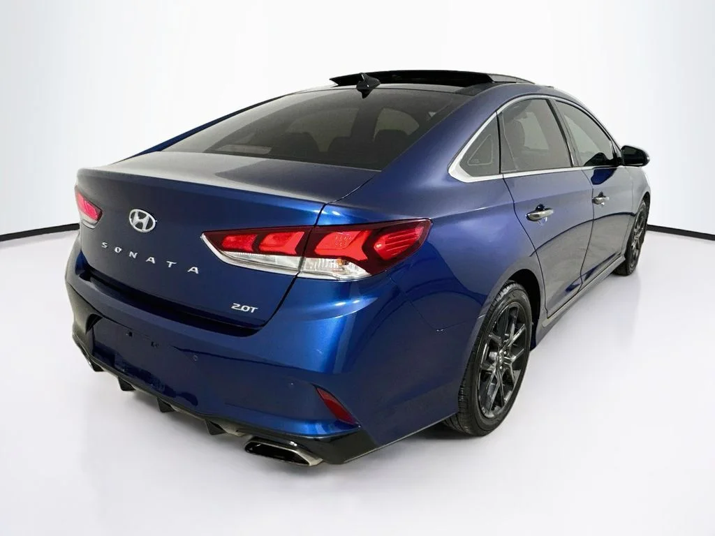 Used 2019 Blue Hyundai Limited image 7