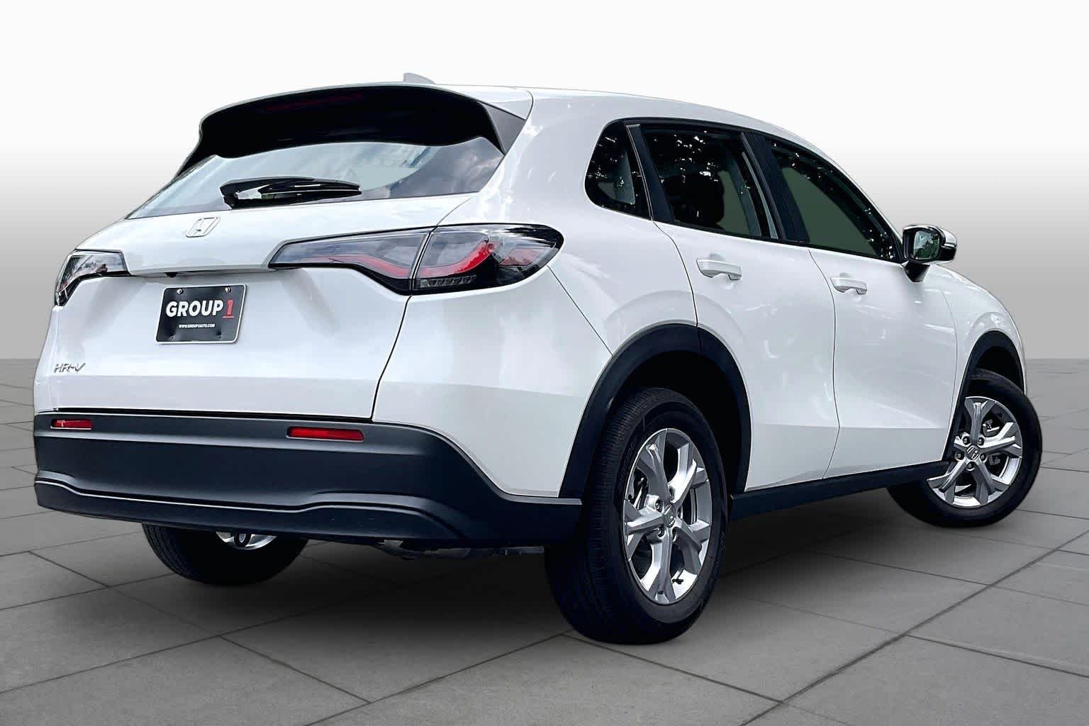 Used 2025 Platinum White Pearl Honda LX image 11