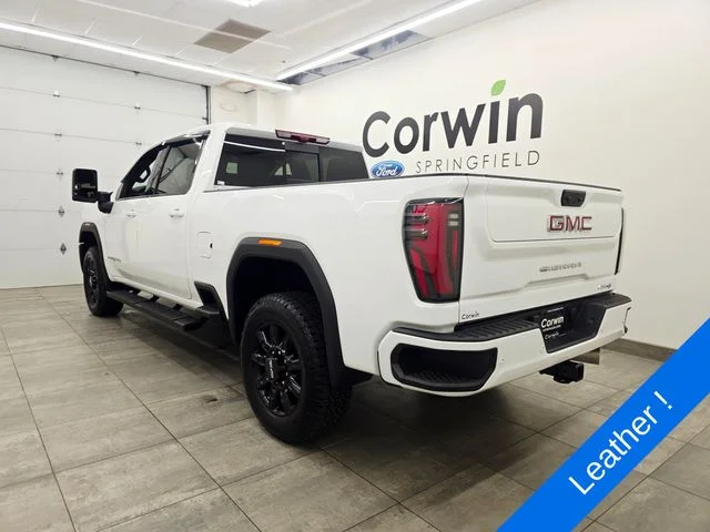 Used 2025 Summit White GMC AT4 image 3