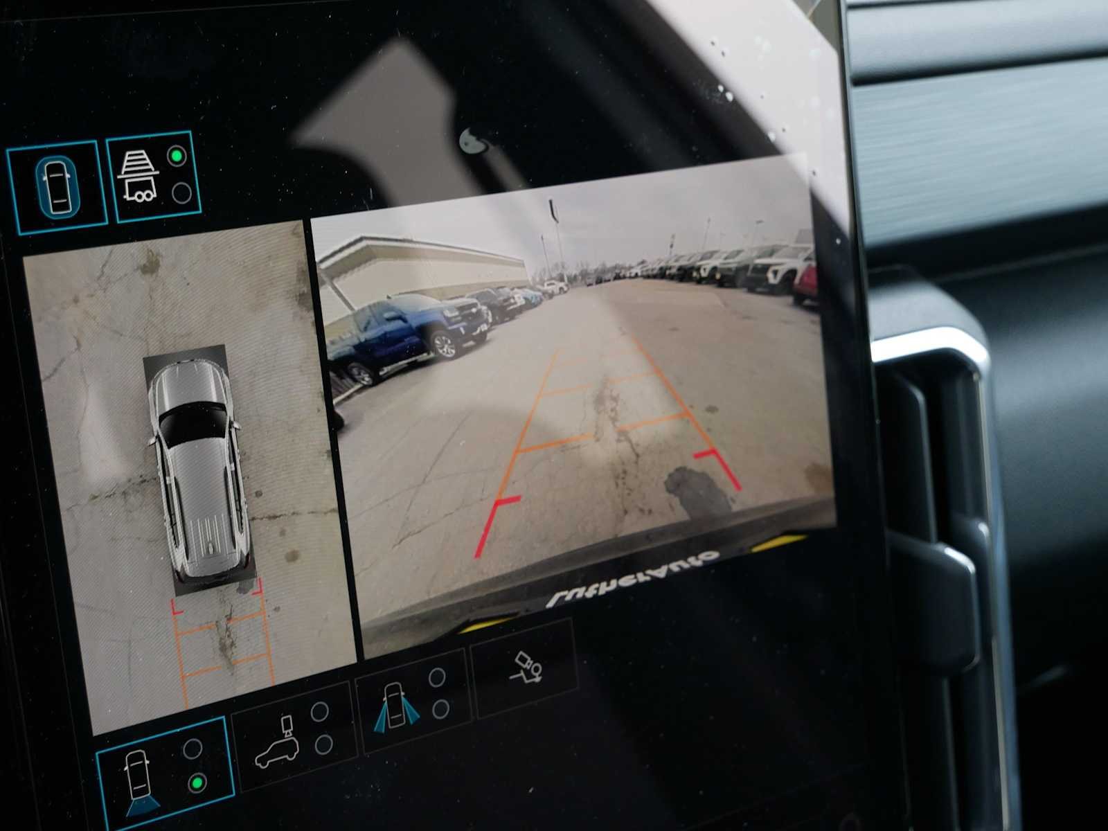 2026 GMC Acadia Elevation - Photo 27