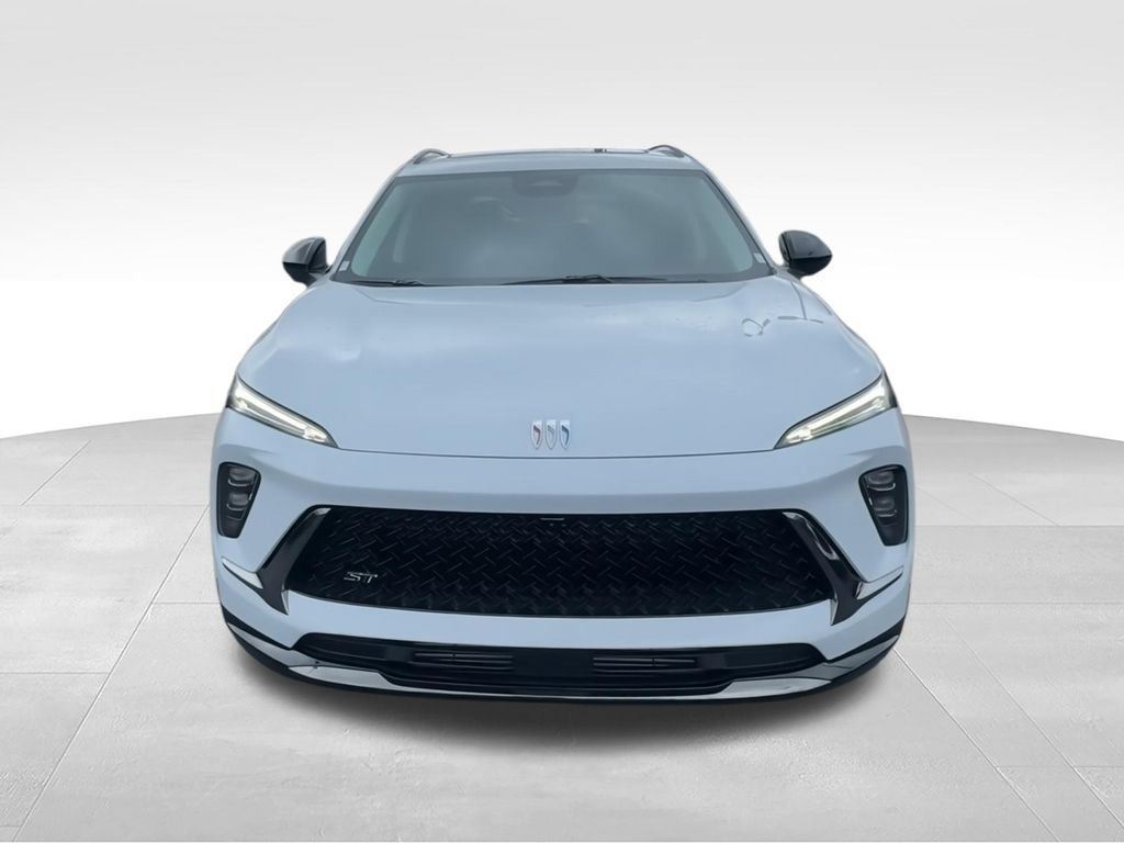 New 2026 Iridescent White Tricoat Buick Sport Touring image 3