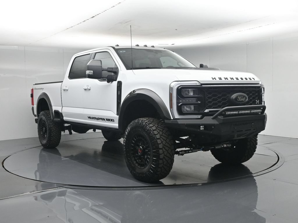 New 2026 Oxford White Ford Lariat image 3