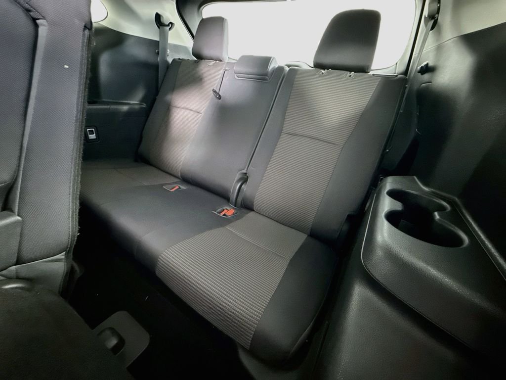 Used 2021 Blizzard Pearl Toyota LE image 23