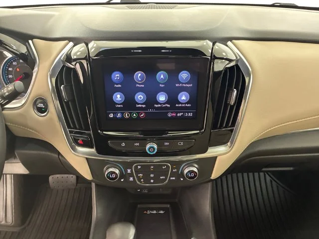 Used 2022 White Chevrolet LT Leather image 26