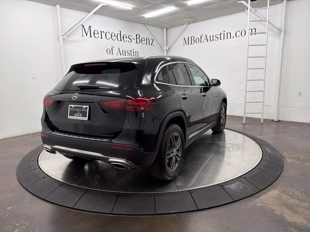New 2026 Night Black Mercedes-Benz GLA 250 image 7
