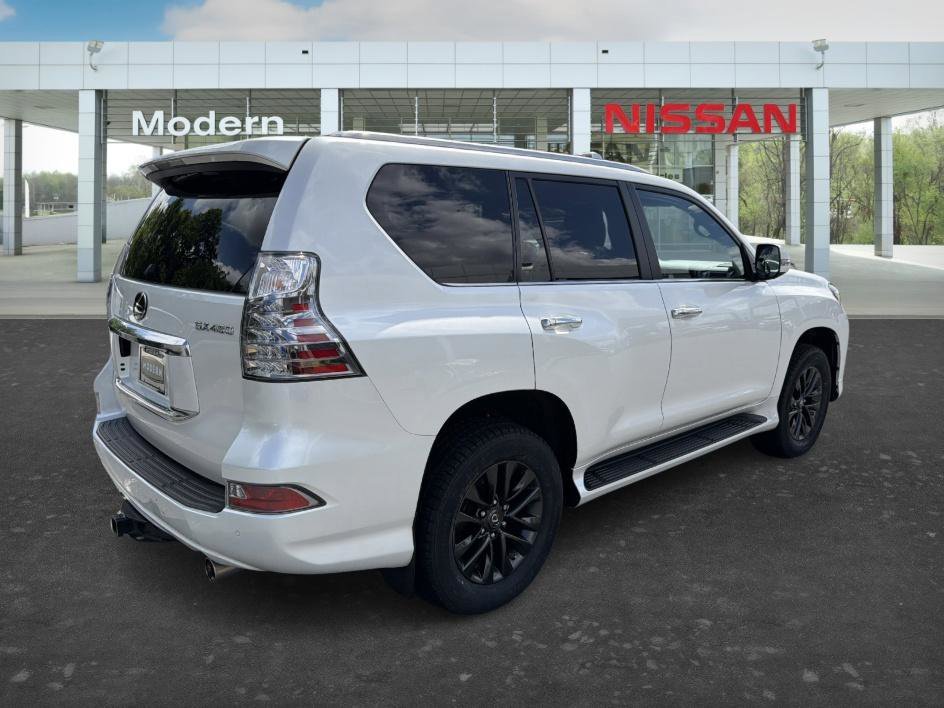 Used 2023 Eminent White Pearl Lexus GX 460 Premium image 5