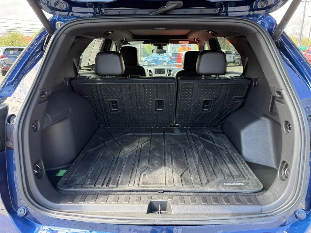 Certified Used 2023 Blue Glow Metallic Chevrolet RS image 27