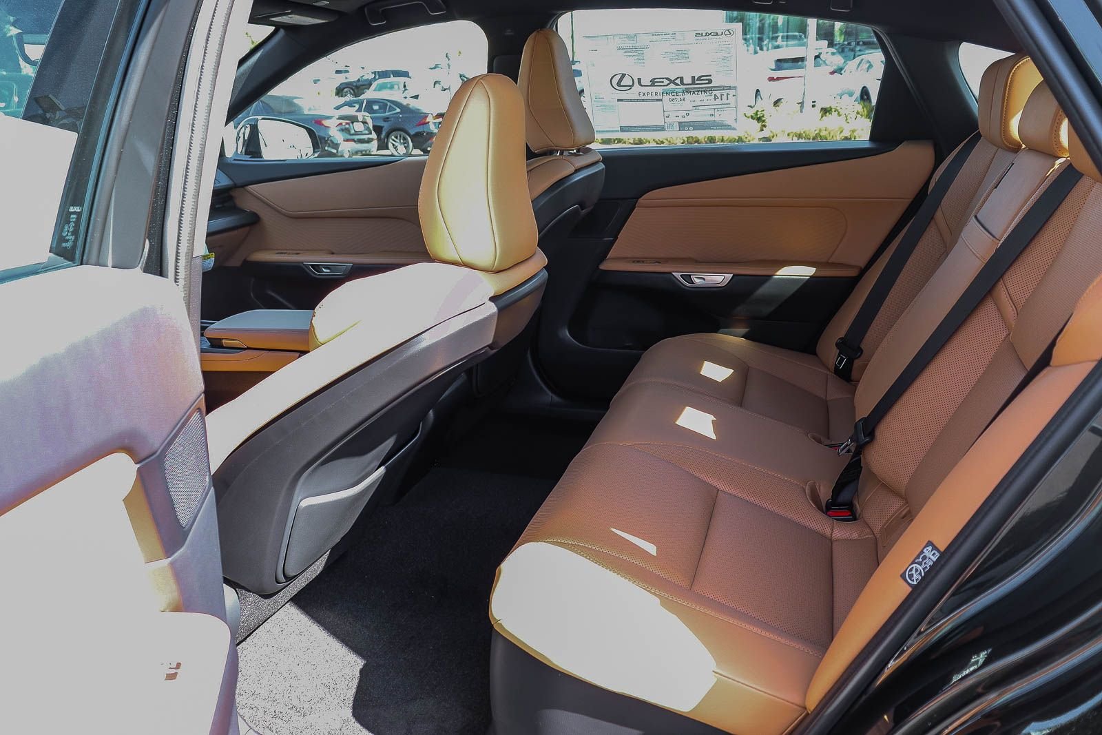 New 2026 Caviar Lexus ES 500e PREMIUM AWD image 22