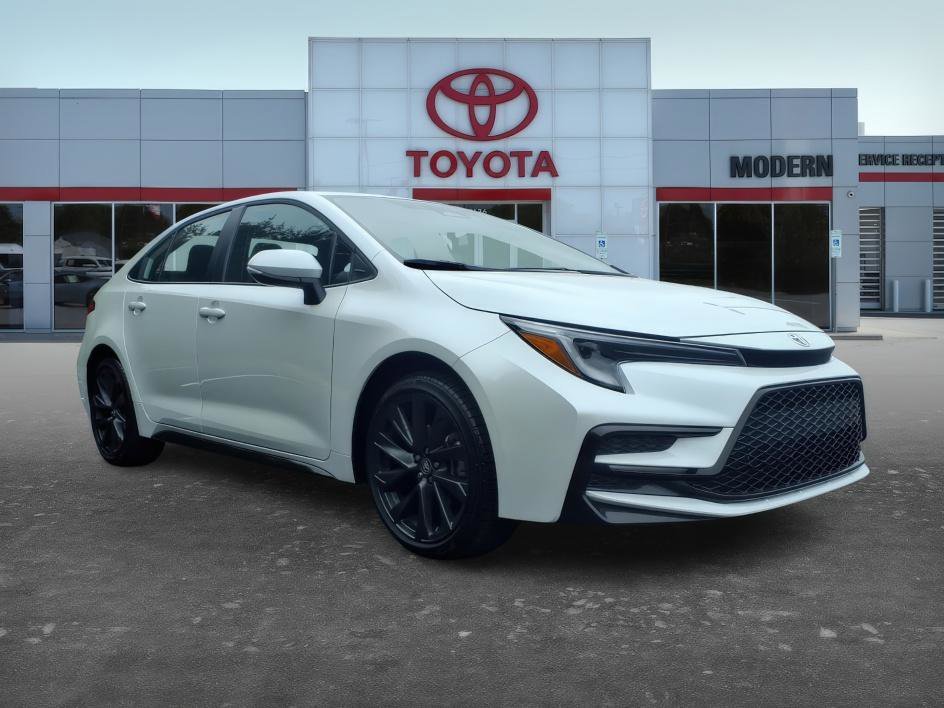 Used 2026 Wind Chill Pearl Toyota SE image 8