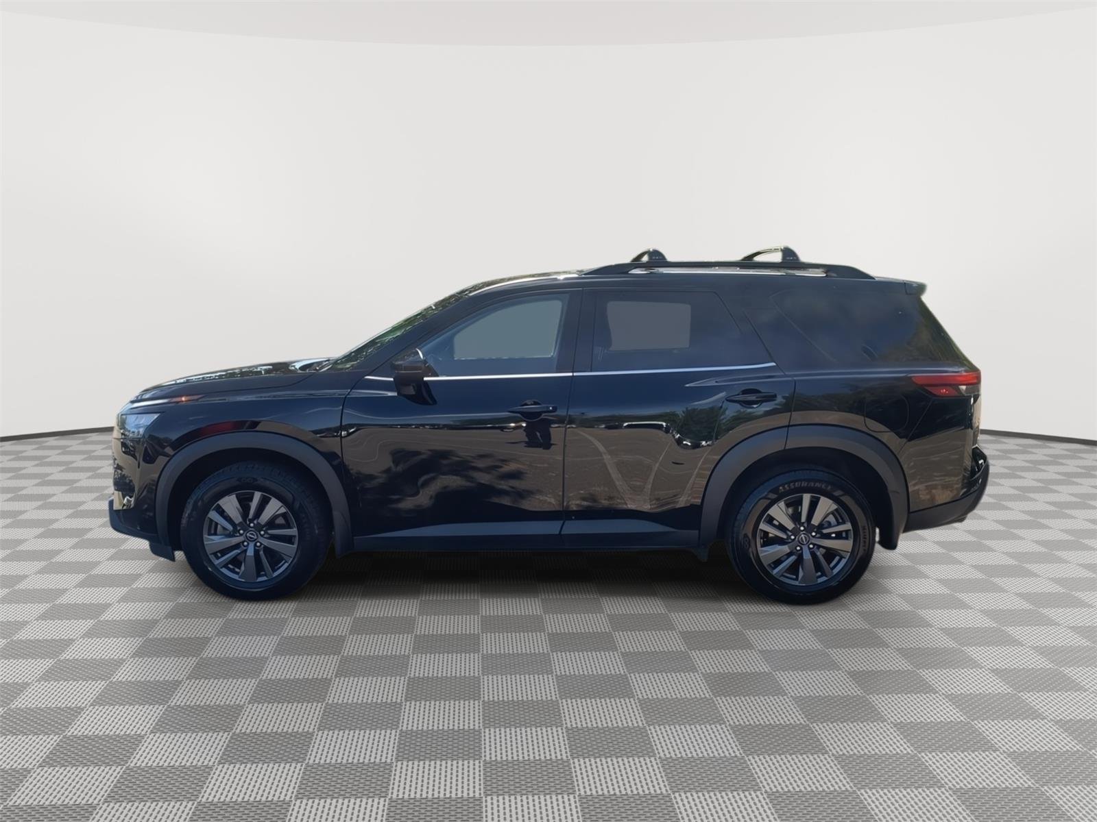 Used 2024 Super Black Nissan SV image 2