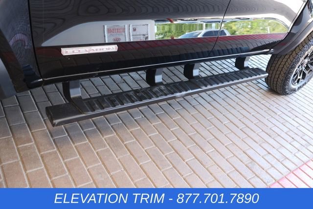New 2026 Onyx Black GMC Elevation image 13