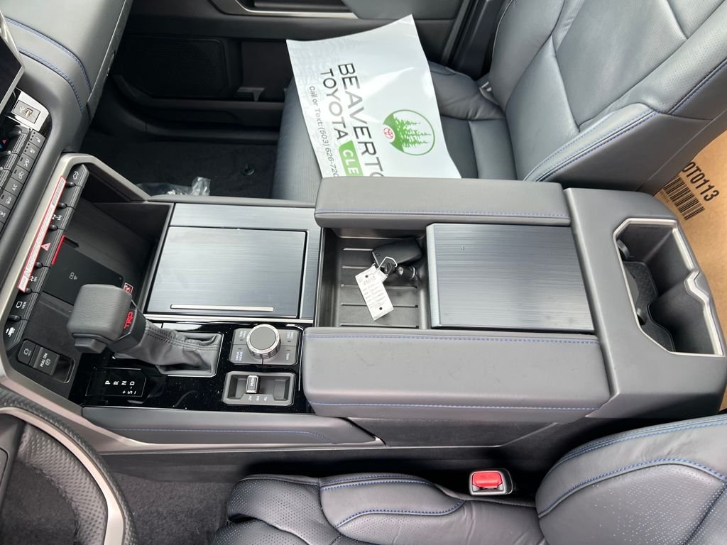 2026 Toyota Tundra Platinum - Photo 27