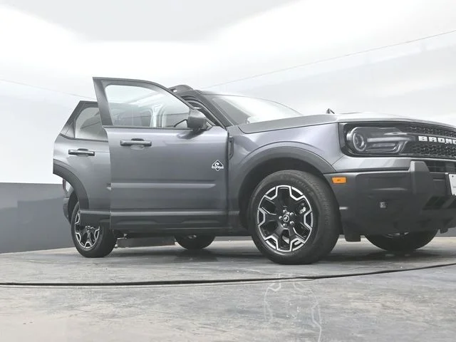 Certified Used 2025 Gray Metallic Ford Outer Banks image 57