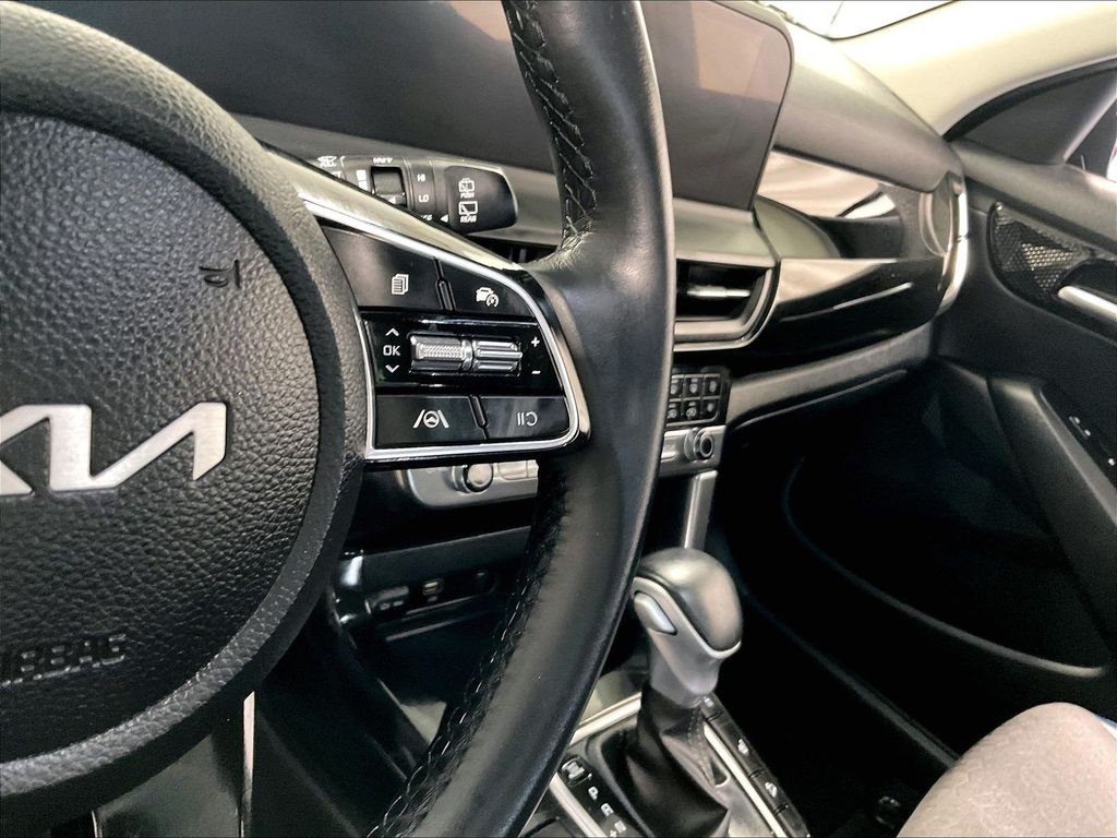 Used 2025 Gray Kia S image 24