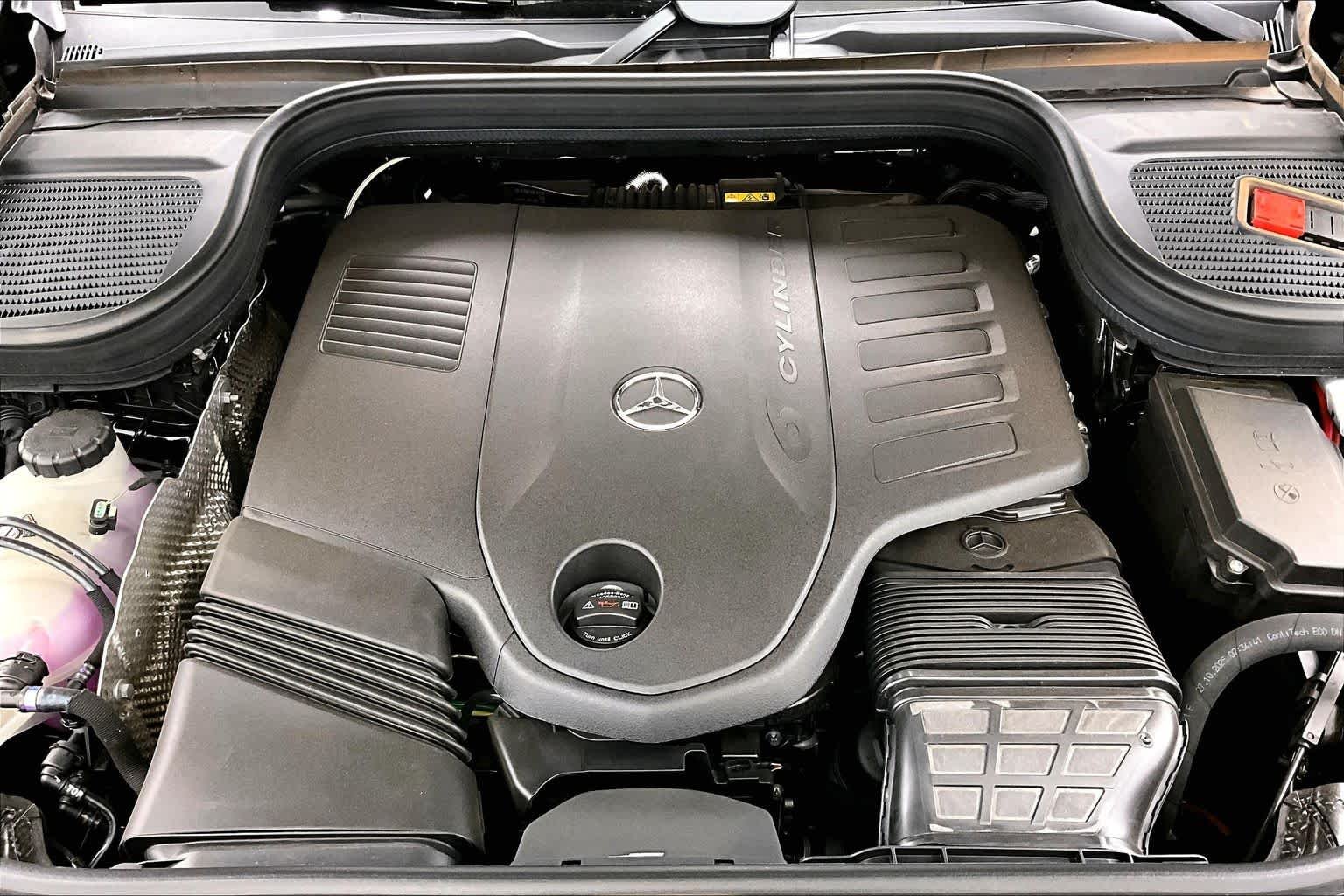 New 2026 Obsidian Black Metallic Mercedes-Benz GLE 450 image 16