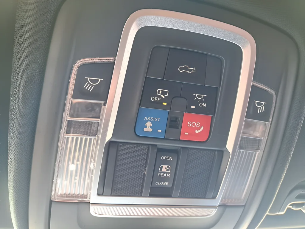 Used 2019 Gray Ram Laramie Longhorn image 25