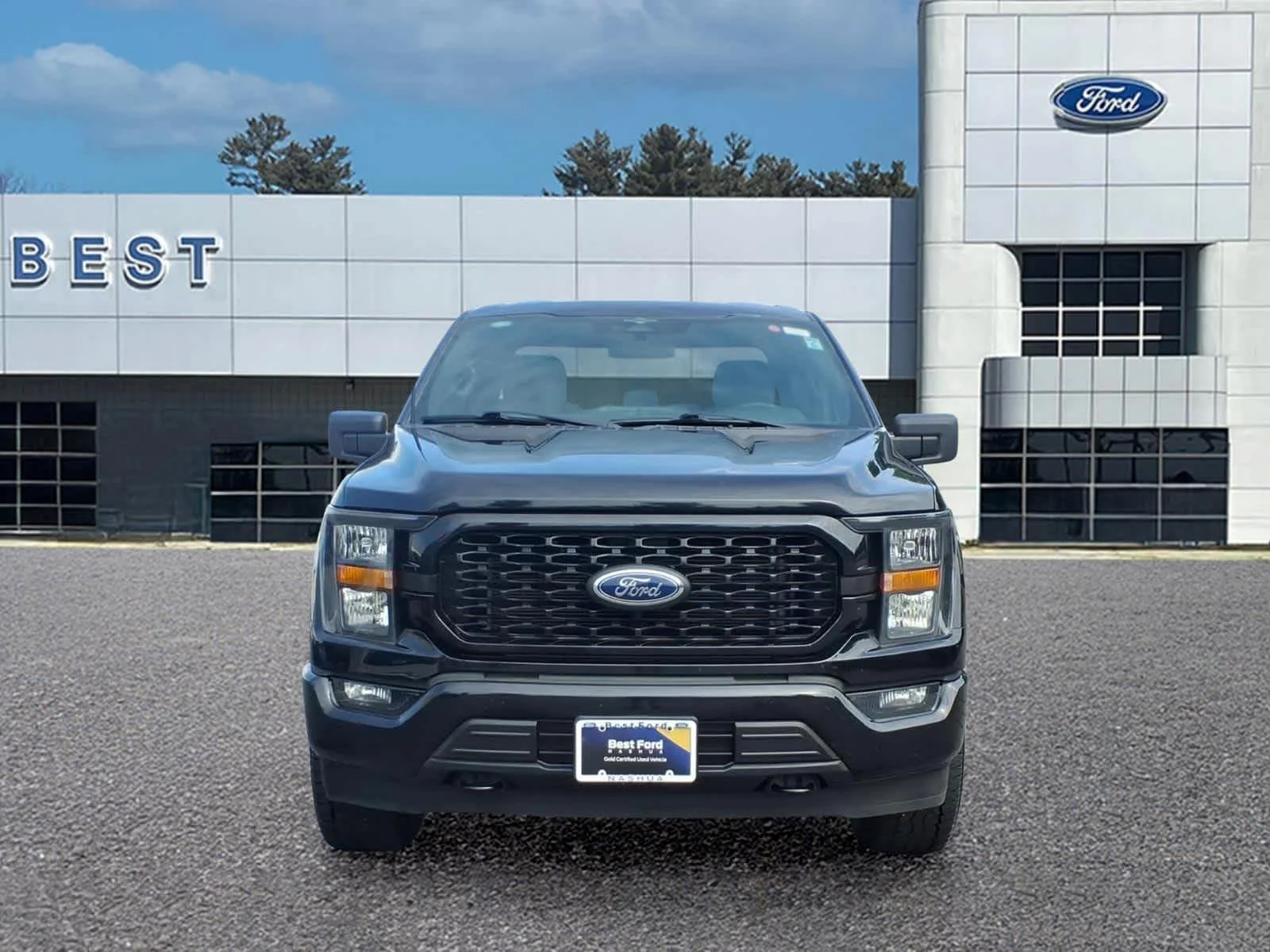 Used 2023 Agate Black Metallic Ford XL image 10