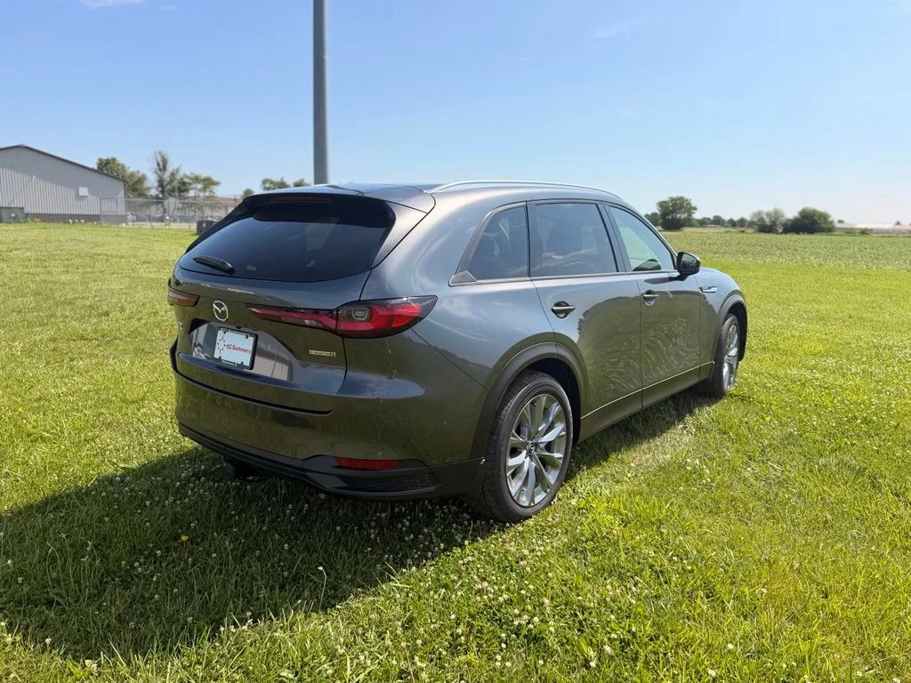 New 2026 Machine Gray Mazda 3.3 Turbo Preferred image 5