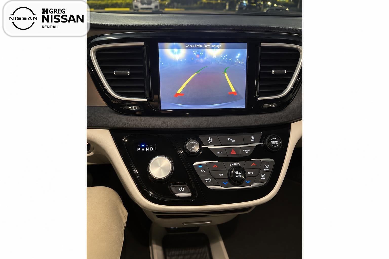 Used 2019 Silver Chrysler Touring L Plus image 6