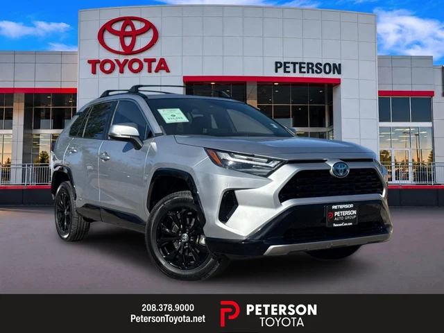 2022 Toyota RAV4 Hybrid SE
