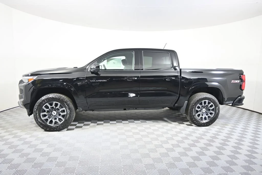 New 2026 Black Chevrolet Z71 image 2