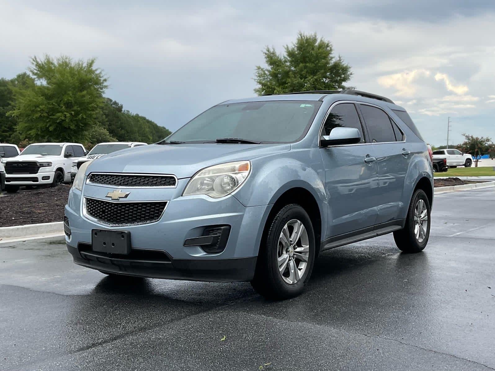 Used 2014 Silver Topaz Metallic Chevrolet LT image 9