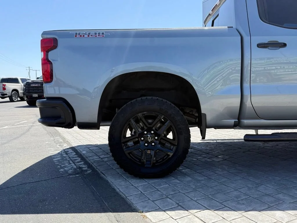 Used 2024 Sterling Gray Metallic Chevrolet LT Trail Boss image 11