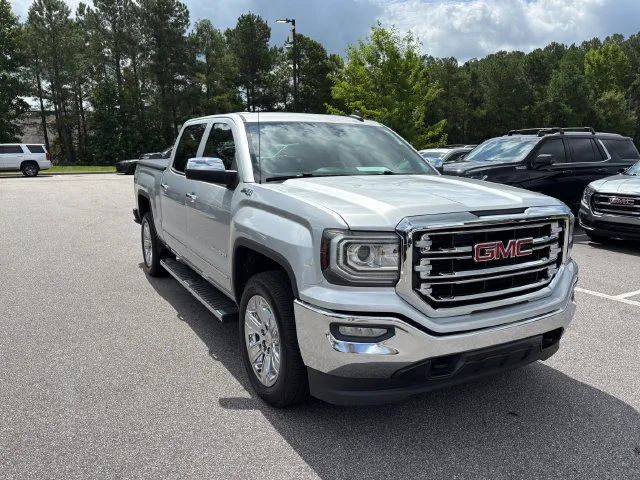 Used 2018 Silver GMC SLT image 7