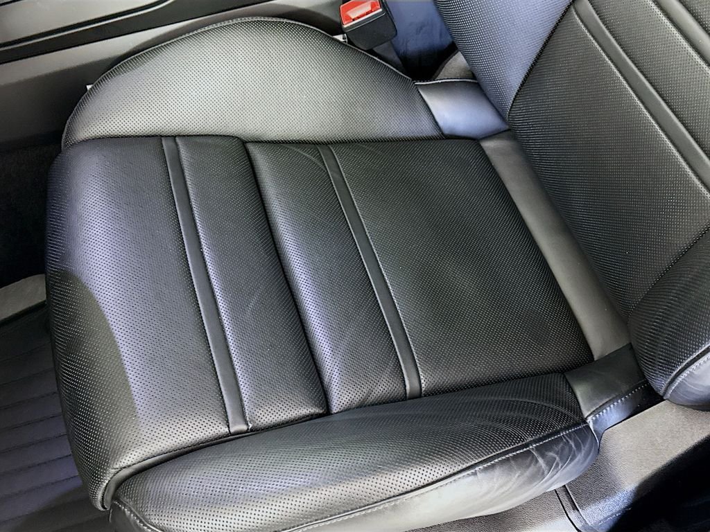 Used 2023 White Porsche Platinum Edition image 21