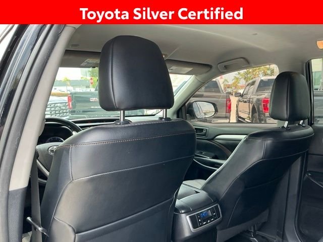 Used 2019 Black Toyota LE Plus image 26