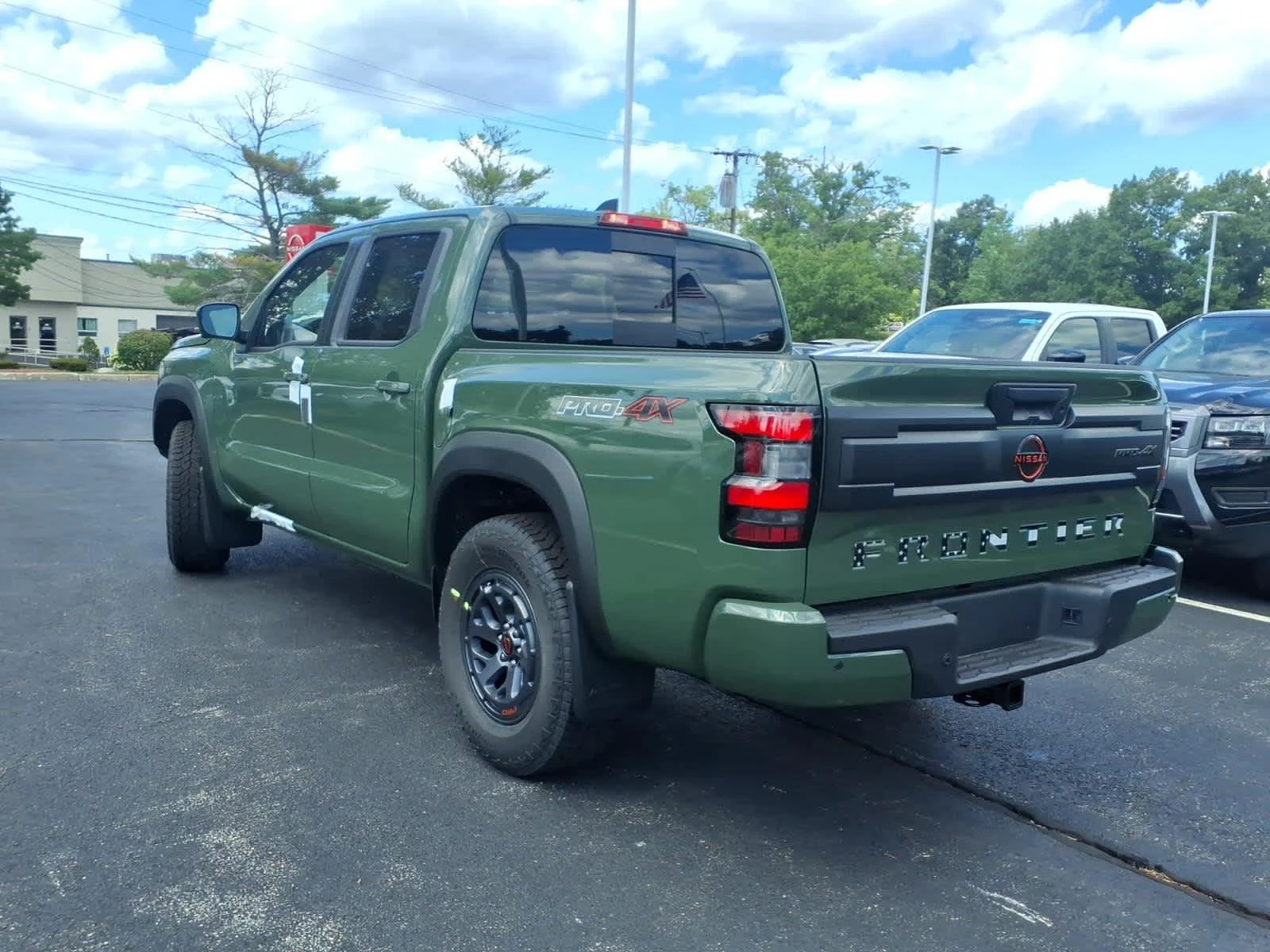 New 2026 Tactical Green Metallic Nissan PRO-4X image 4