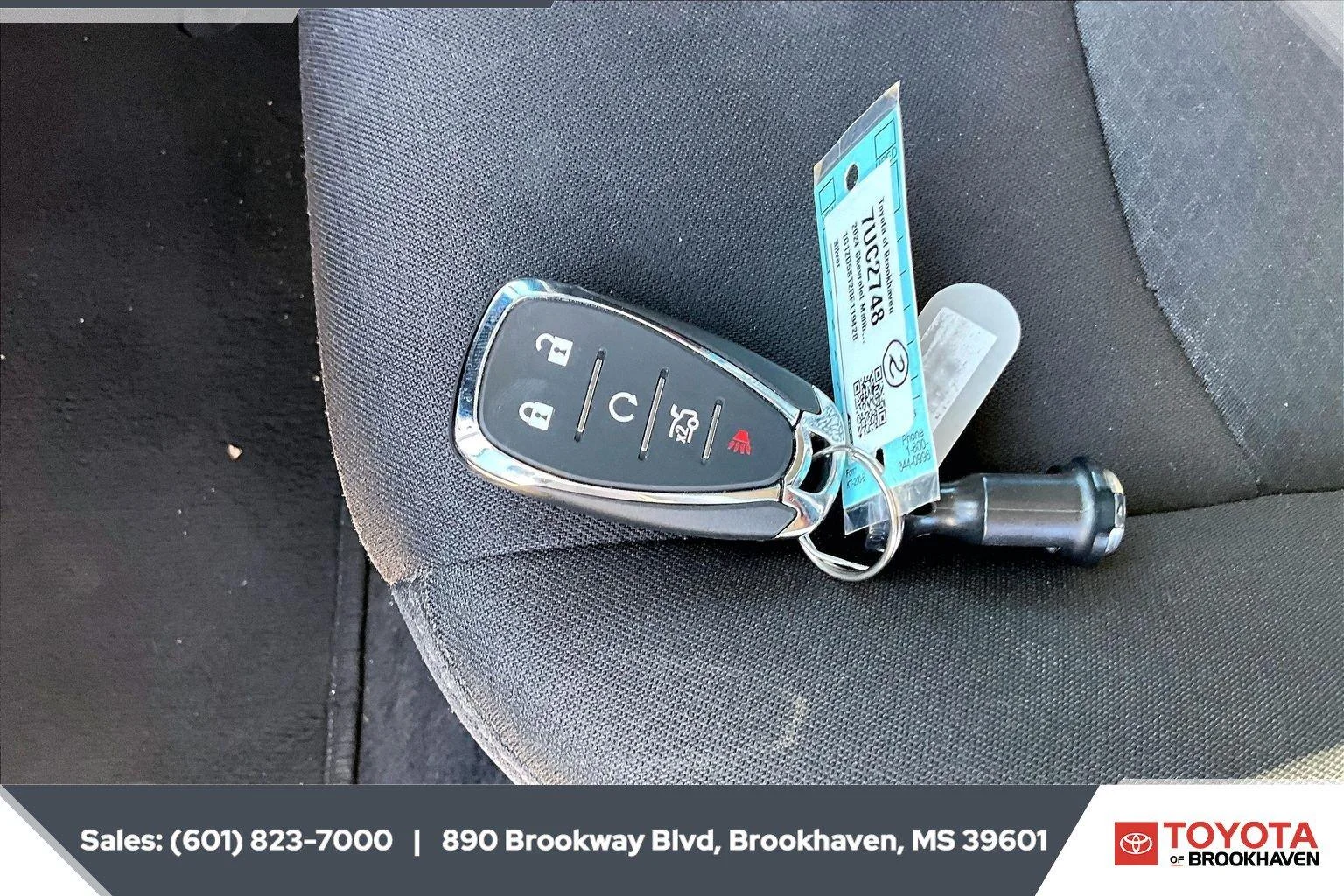 Used 2024 Sterling Gray Metallic Chevrolet LT image 9