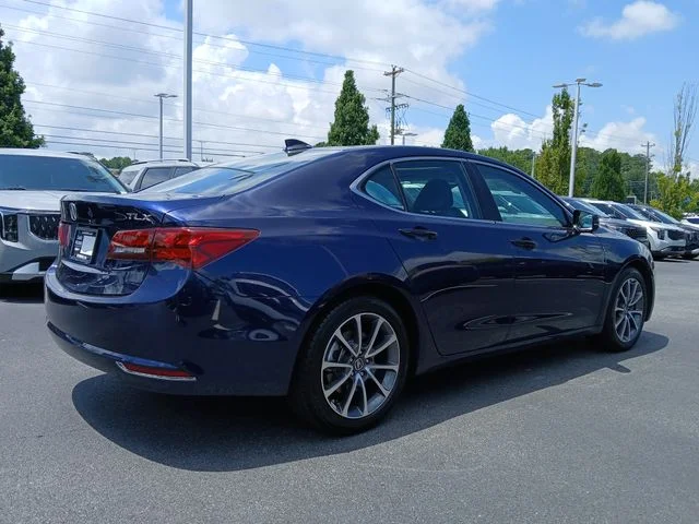 Used 2017  Acura 3.5L V6 image 4