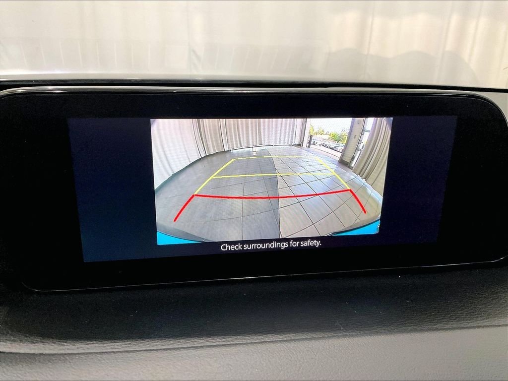 Used 2022 Machine Gray Metallic Mazda Preferred image 19