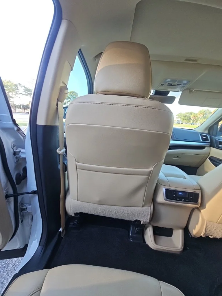 Used 2017 White Toyota XLE image 16