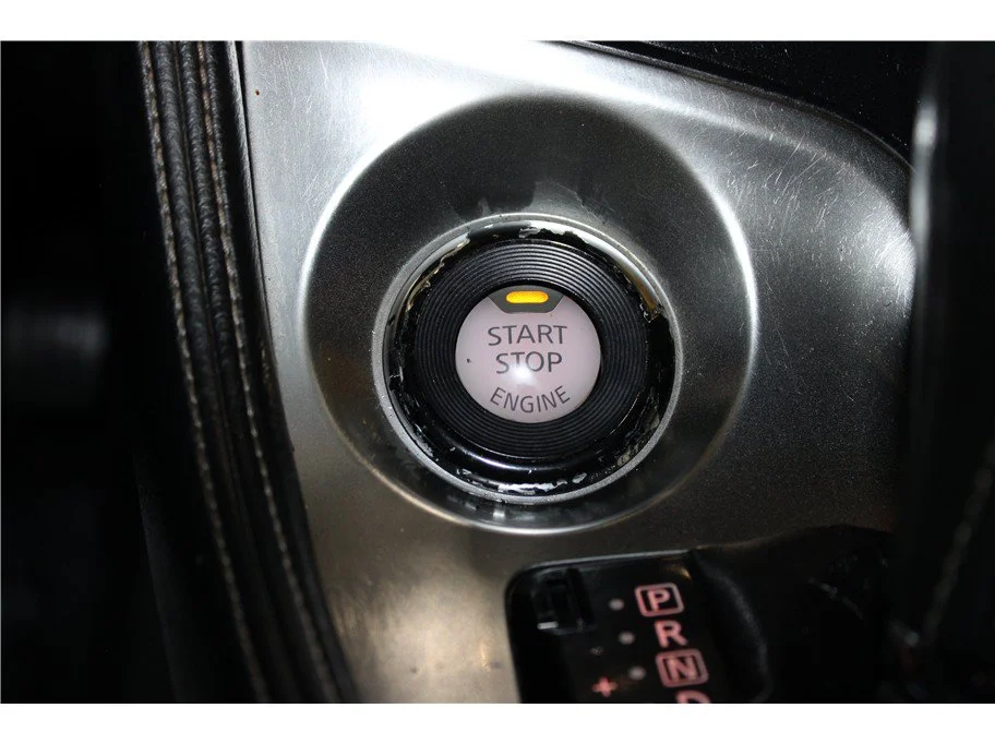 Used 2021 Super Black Nissan SV image 31