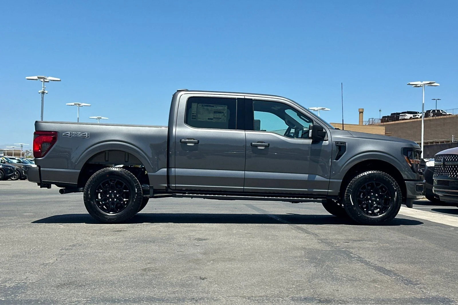 New 2026 Carbonized Gray Metallic Ford XLT image 2