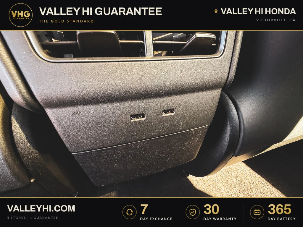 Used 2018  Tesla  image 20