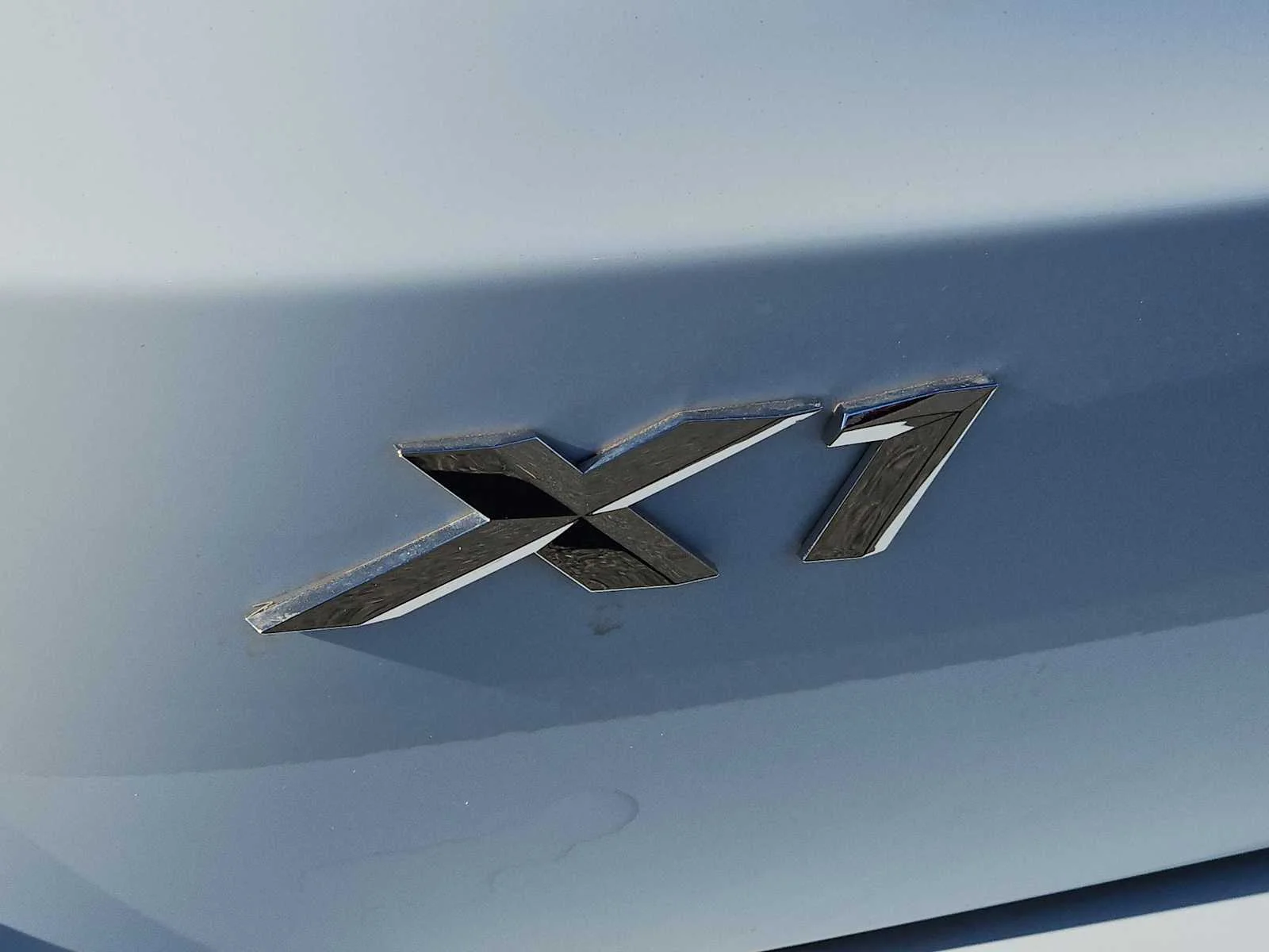 New 2026 White BMW xDrive28i image 12