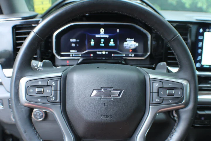 Used 2024 Black Chevrolet RST image 10