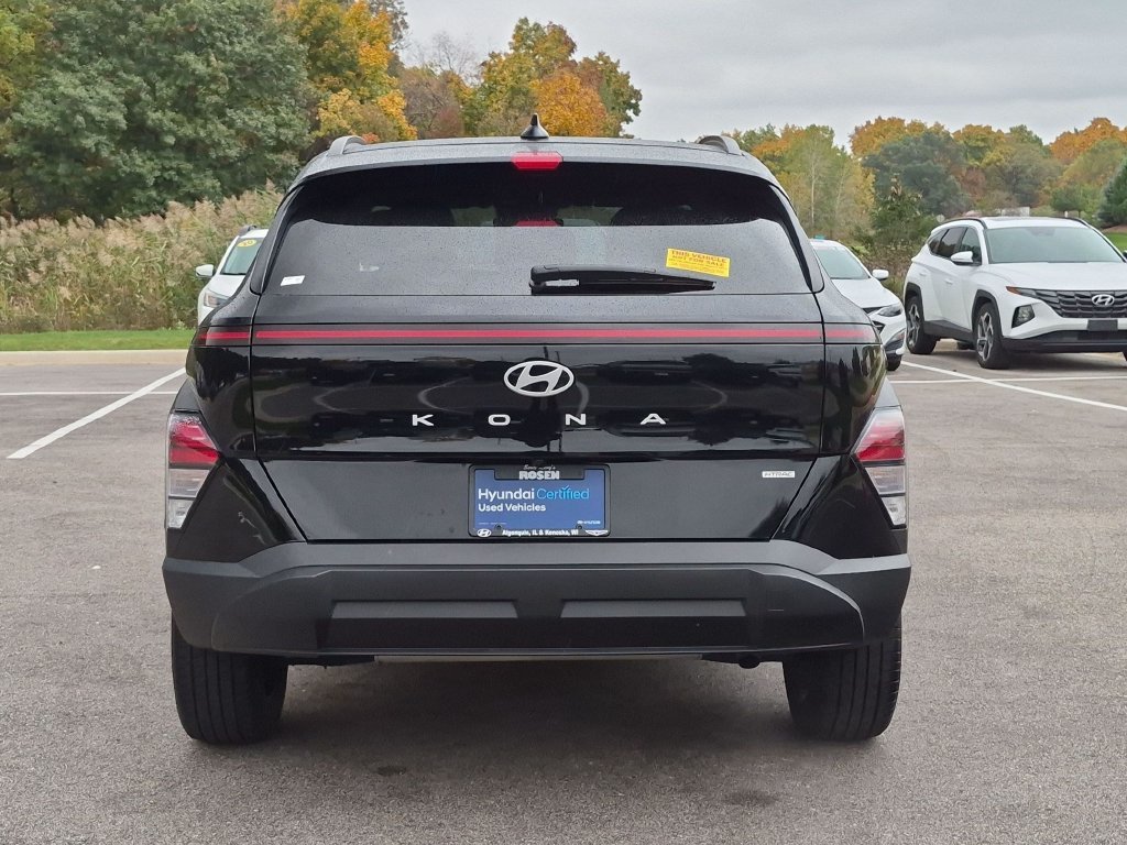 Used 2024 Black Hyundai SEL image 6